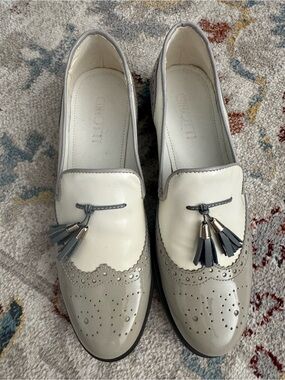 Girotti Gray Ivory Two Tone Wingtip Brogue Tassel Loafers EU 39